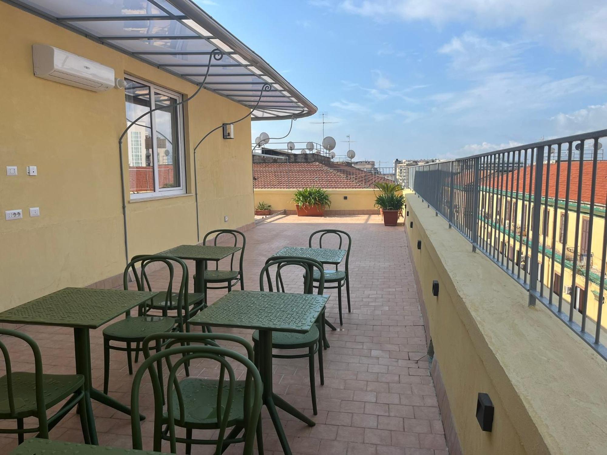 Daca Luxury Rooms Nápoly Kültér fotó