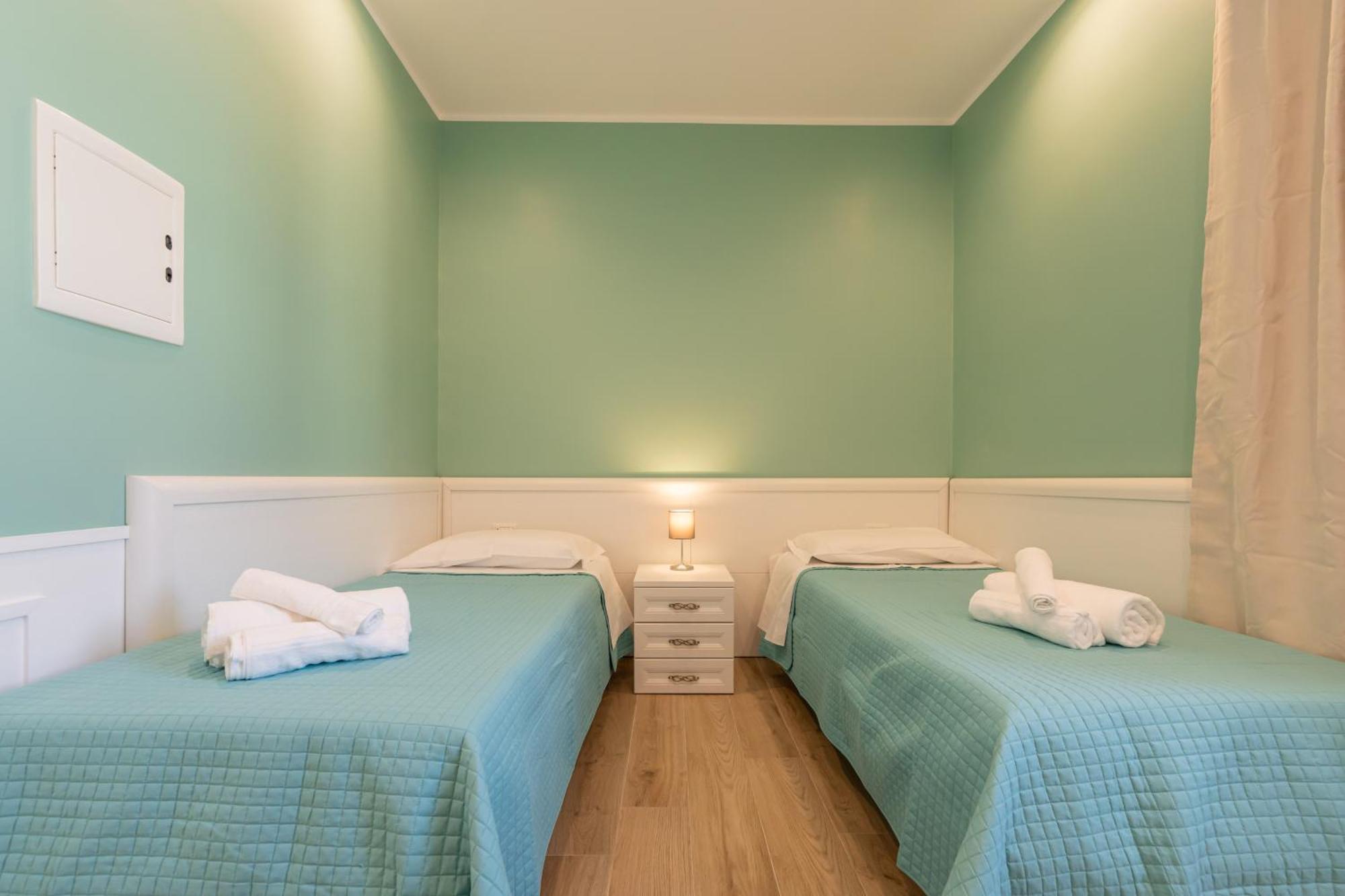 Daca Luxury Rooms Nápoly Kültér fotó